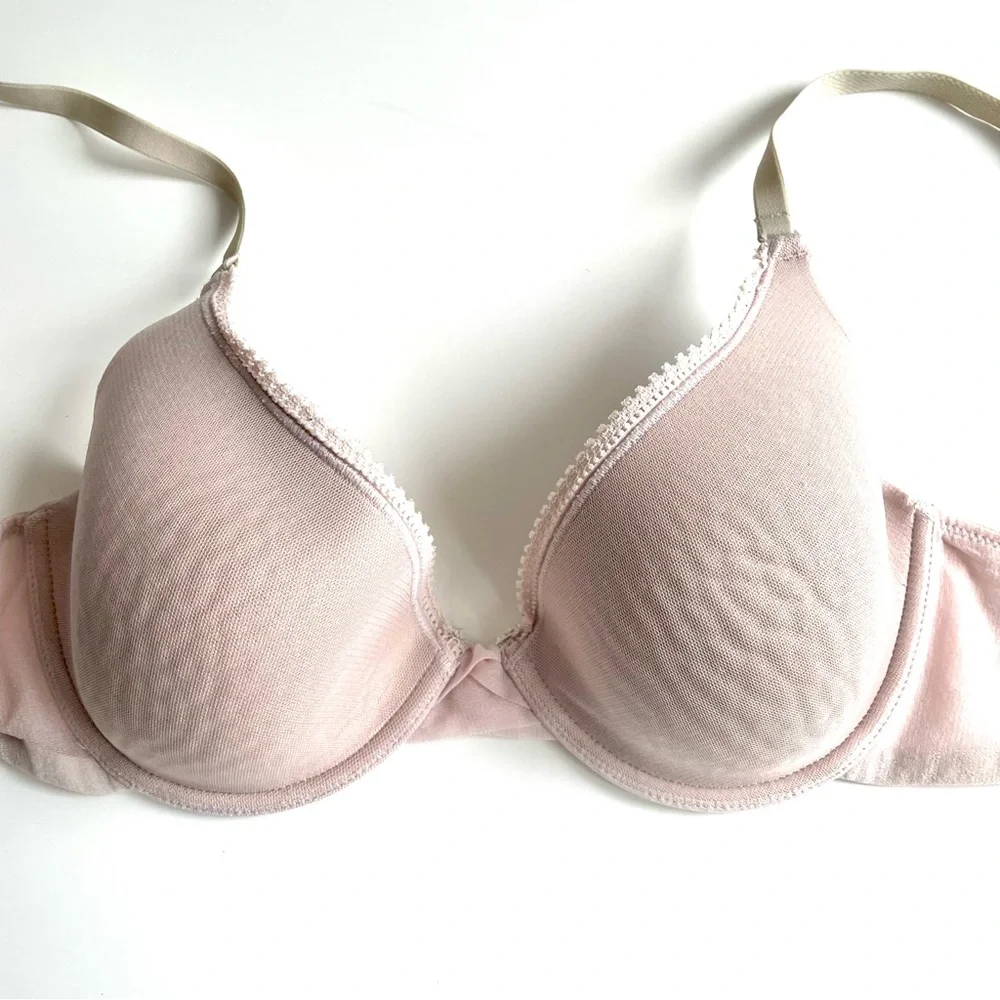 ON GROSSAMER Three Underwire Lightly Lined Bra. - Picture 2 of 6